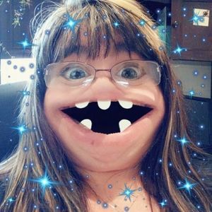 Meet your Posher, Deana